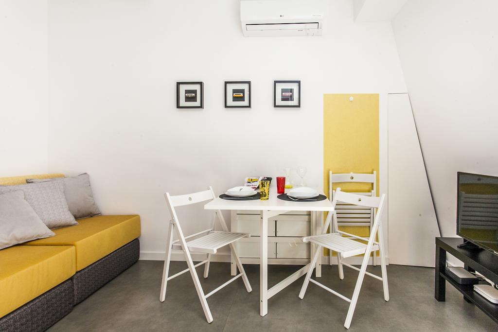 The Love Tram Apartment Lisbon Exterior photo